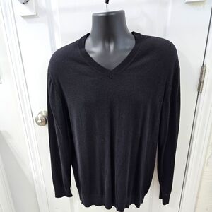 Men's Claiborne V-Neck Cashmere Sweater - Large